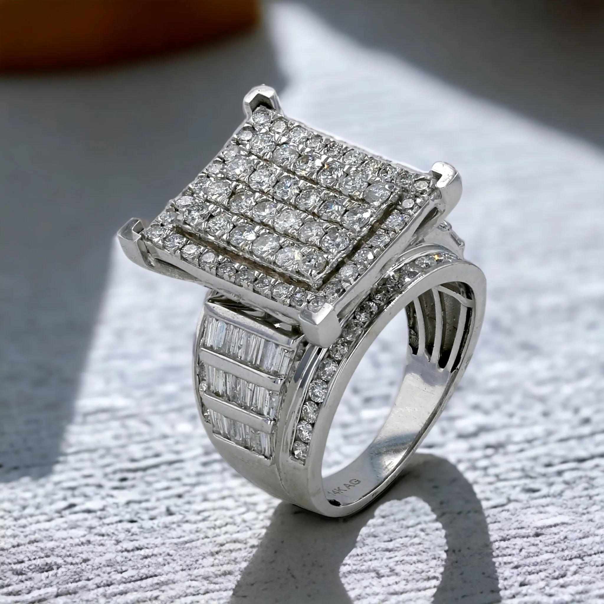 14k Diamond White gold princess ring