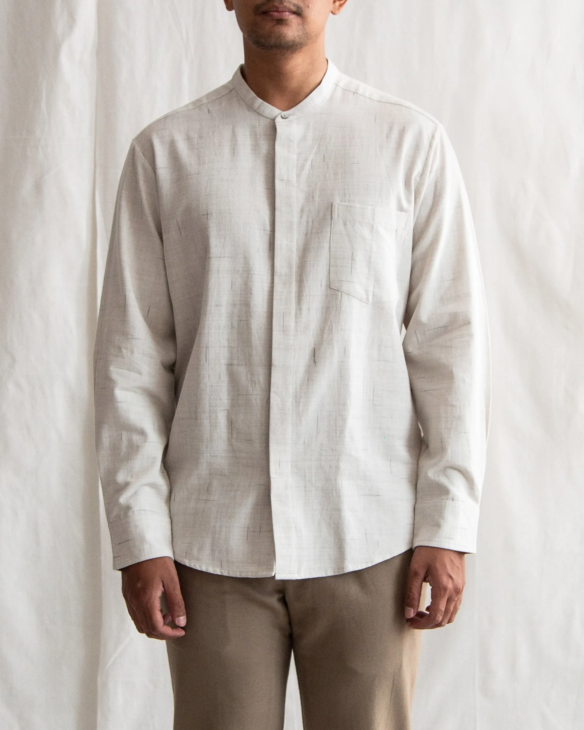 PAGISENJA - Fitted Shirt